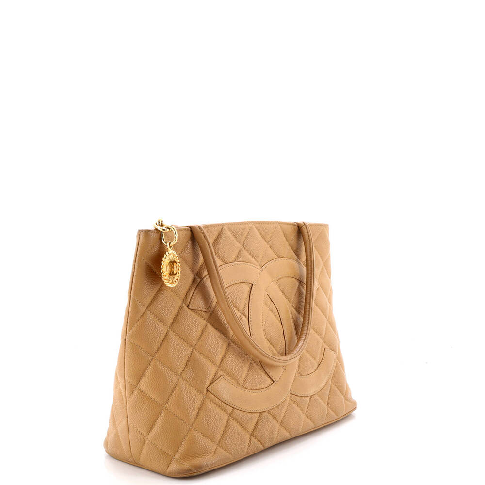Chanel Medallion Tote Quilted Caviar #237502C25B - Picture 3 of 8